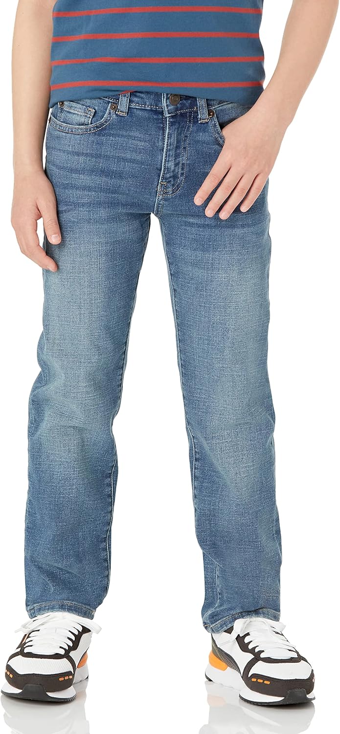 Boys' Regular Straight-Fit Jeans 8 Light Wash