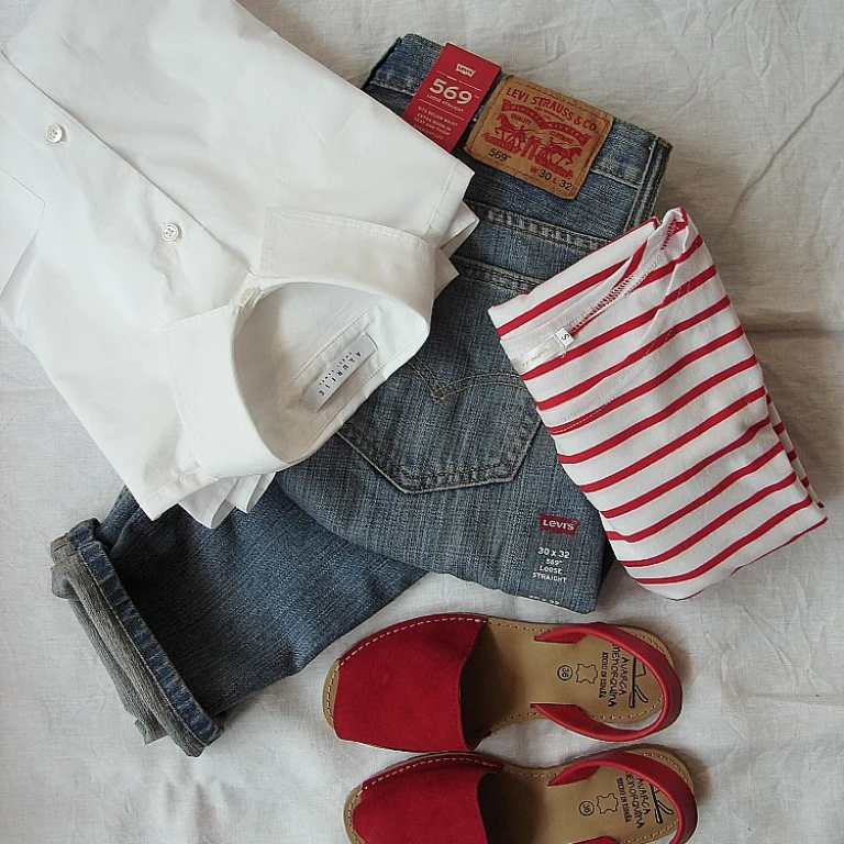 Exploring the Trendy World of Boyish T-Shirts for Kids