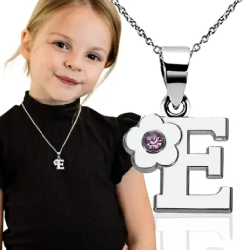 JennyWrenJewels Initial Pendant Necklace Review: a cute little gift that feels personal without costing a fortune